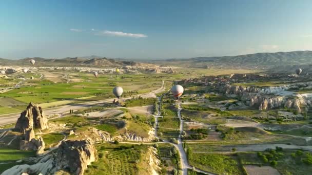 Drone Survolant Des Formations Rocheuses Étonnantes Paysage Fabuleux Cappadoce Est — Video