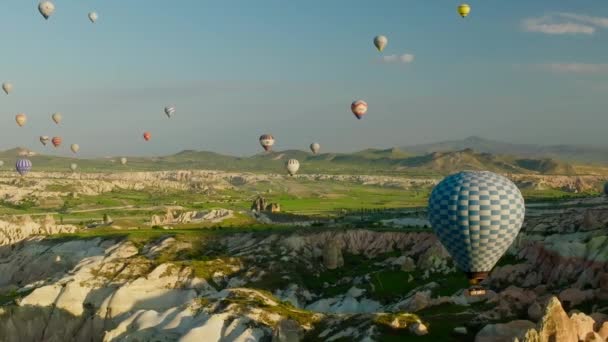 Légi Kilátás Hőlégballonok Híres Város Cappadocia Törökország — Stock videók