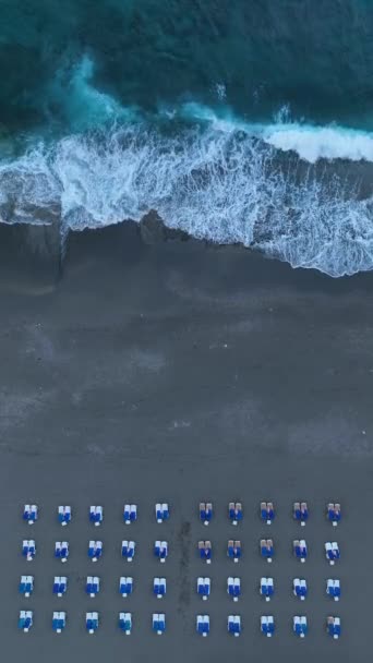 Відчуйте Лють Прибережної Бурі Коли Вона Тремтить Морем Залишає Кафе — стокове відео