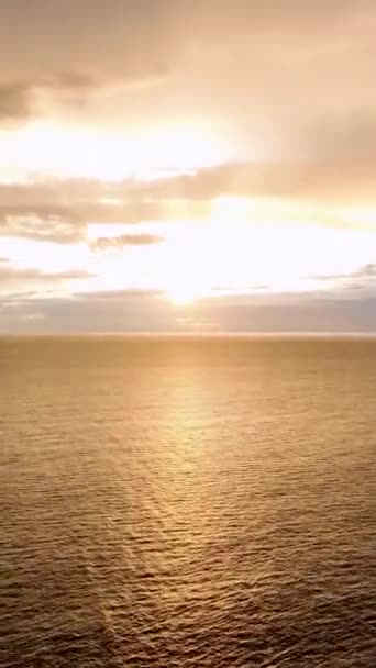 Escape Mesmerizing Aerial View Beautiful Homes Grace Mediterranean Coastline Offering — Stock Video