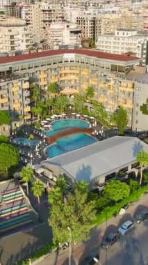 Türkiye 'nin Alanya kentindeki Akdeniz cennetine göz kamaştırıcı insansız hava aracı atışlarıyla tanık olun..