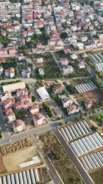Beleks triatlonu sırasında kendinizi hava sinemasına daldırın. Yüzme, koşma ve bisikletin mükemmelliğini gösterin..