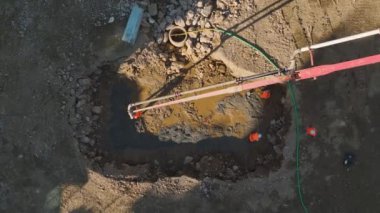 Türkiye 'nin ilerlemesine bakış açınızı kıyı inşaat çalışmalarının 4K görüntüsüyle yükseltin.