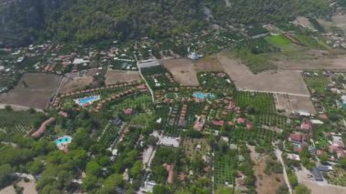 Antalya 'daki büyük sahili izle, pırıl pırıl Akdeniz manzaralı..