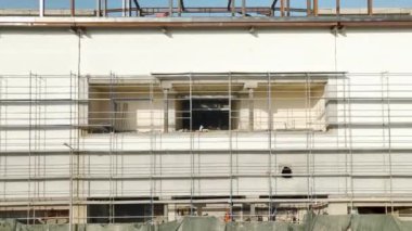 Şatafatlı malikanelerin yükselişine tanık olun. Muhteşem malikaneler yerden yükseliyor. 4K 'da ele geçirildi..