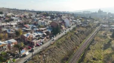 Otellerde rahatlamak için Tiflis 'in kapısına girin. Dış görünüşü, cazibesi ve zarafeti 4K' da sergilendi..