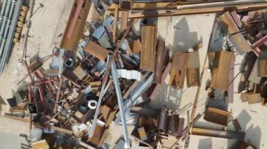 Antenler, yakında dev bir ticari merkez olacak bölgede hızlı bir ilerleme gösteriyor..