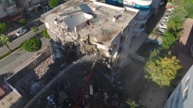 Canlı ve güçlü bir sahne..