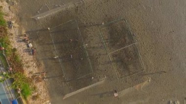 Heyecanlı ve manzaralı bir oyun.