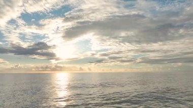 Büyüleyici ve rahatlatıcı bir sahil inzivası.