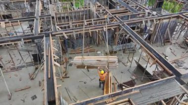 Dinamik ve enerjik bir çaba..