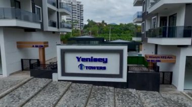 Neşeli ve çekici bir sahne..