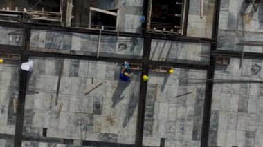 Canlı ve üretken bir bakış açısı.