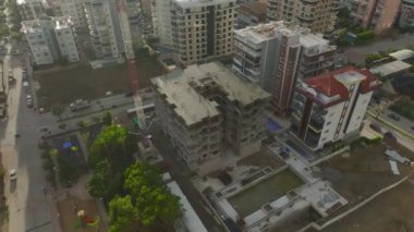 İnşaat alanında verimli bir gün..