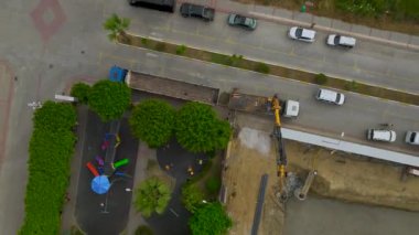 Dayanıklı bir yapı için hassasiyet doluyor.