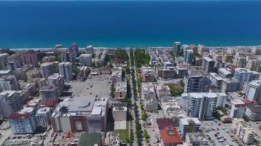 Alanya Mahmutlar bölgesinde inşaat patlaması.