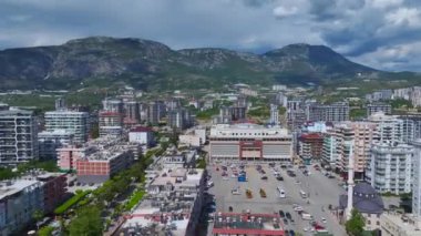 Mahmutlar 'daki dinamik inşaat projeleri.