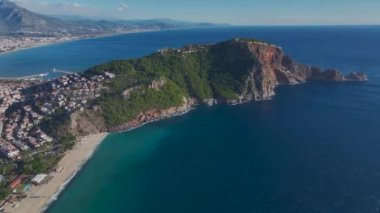 Canlı Akdeniz yaz plajları.