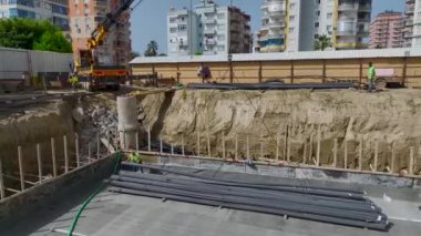 İzolasyon görevlerinde hassasiyet ve işbirliği.