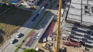 Odaklanmanın canlı bir görüntüsü.