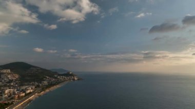 Huzurlu ve hayranlık uyandıran bir manzara.