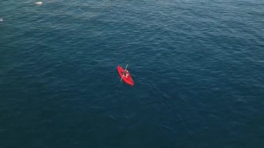 Yalnızlık ve doğanın nefes kesici bir sahnesi..