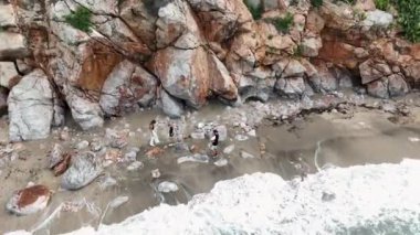 Canlı ve güzel bir sahil inzivası..