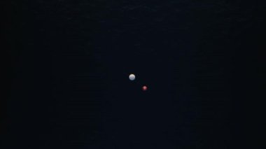 Dinamik ve canlı bir deniz manzarası.