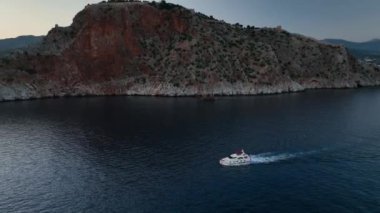 Neşenin ve lüksün canlı bir karışımı..