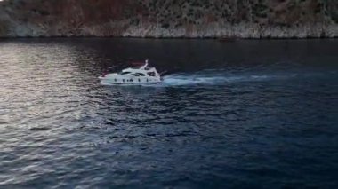 Dinamik ve zarif bir kaçamak..