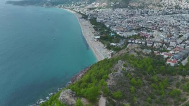 Sakin bir sahil kaçışı.