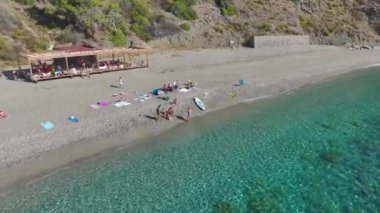 Huzurlu ve canlı bir macera.