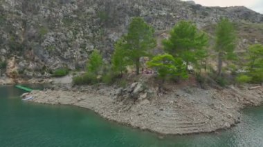 Canlı bir eğlence ve doğa anı..