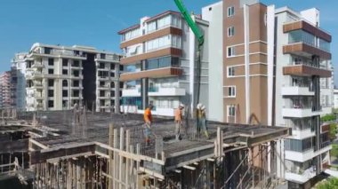 İnşa etmek için yoğun bir gün.