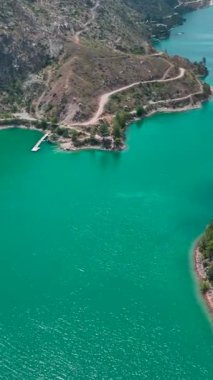 Büyüleyici kanyon manzaralarında unutulmaz bir yolculuk..