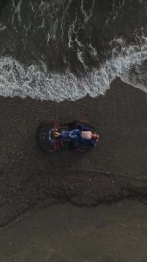 Tarz ve doğanın nefes kesici hava manzarası.