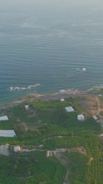 Denizin arka planıyla tarihin güzelliğini tecrübe edin..