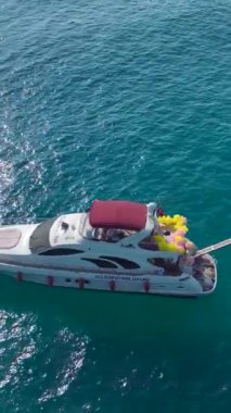 Okyanusu nefes kesici manzaralarla keşfedin..