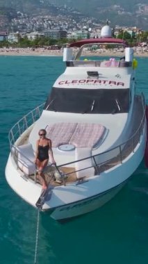 Zarafet ve maceranın mükemmel karışımını tecrübe et..