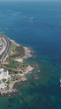 Huzurlu kürek çekmenin güzelliğini keşfedin.