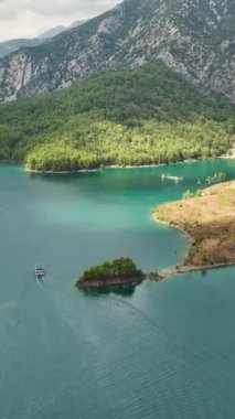 Canlı doğanın kalbine manzaralı bir yolculuk..