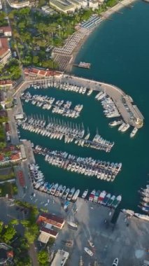 Türkiye 'nin canlı kıyı şeridinin cazibesini keşfedin.