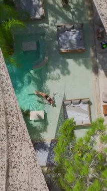 Güzelliği ve zarafeti tecrübe et..