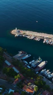 Bu sahil taşının güzelliğini keşfedin..