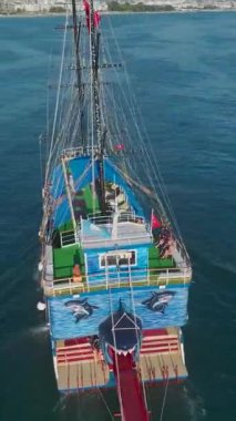 Güzelliği, cesareti ve yaratıcılığı tecrübe et..