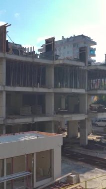 Suda rahatlatıcı bir gün Manzarayla dolu.