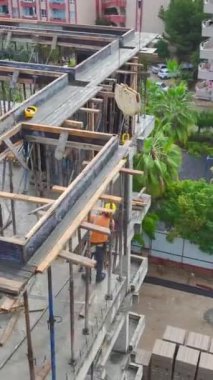 Etkin malzeme işleme ile etkin inşaat bölgesi.