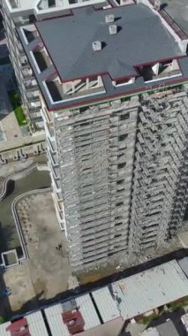 Premium havuzlar ve zengin peyzaj içeren yeni yaşam alanları.