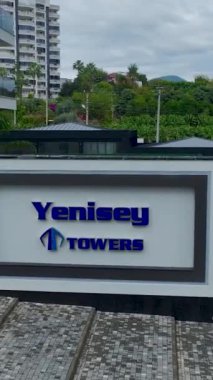 Zengin doğa güzelliği olan lüks konut projeleri.