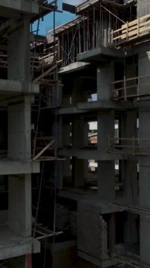 Mimari denetim altında aktif ilerleme.